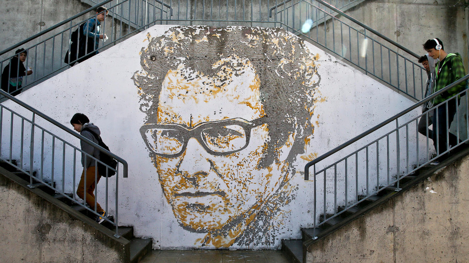 Art - VHILS - Richard Carrelages | Made in Lavérune